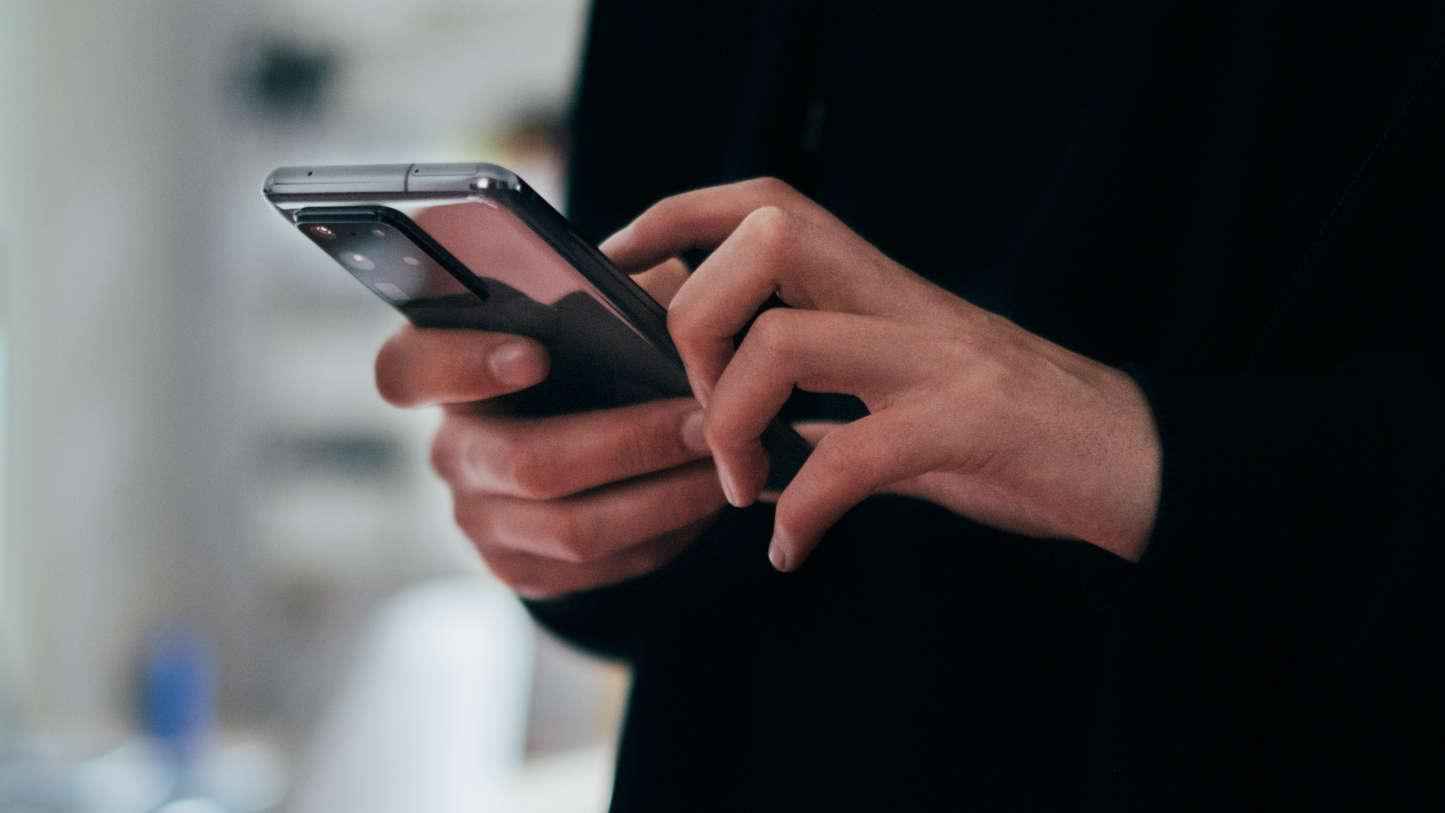 Realidade aumentada na compra de móveis - Província