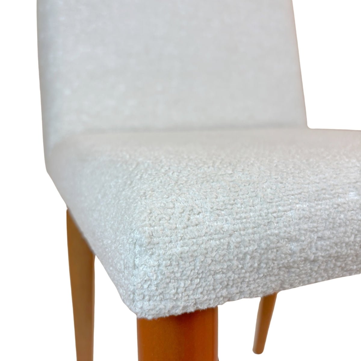 Cadeira de Madeira Maciça Liv Natural com Bouclé Montecarlo - Província - 