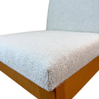 Cadeira de Madeira Maciça Tai Natural com Bouclé Montecarlo - Província - 