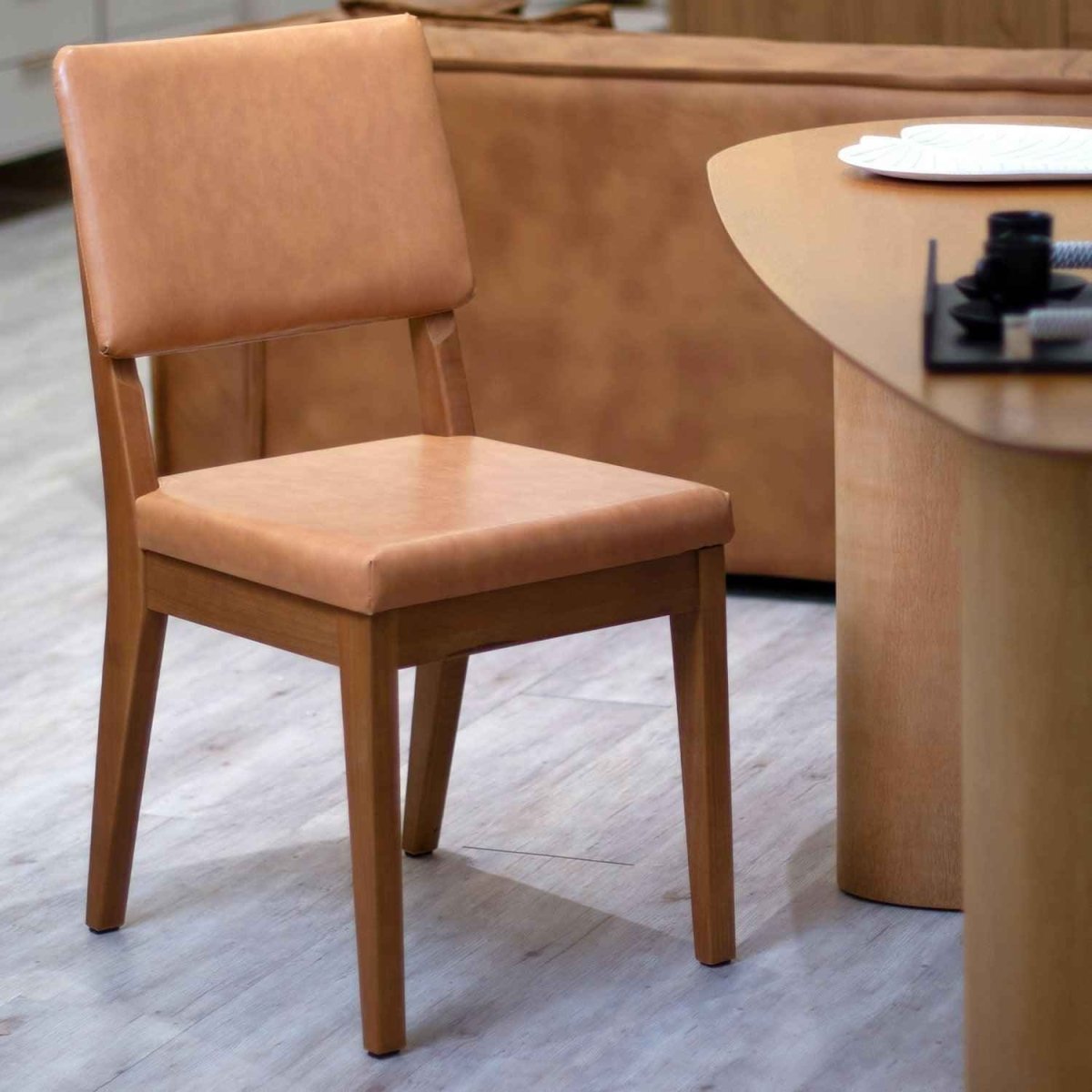 Conjunto de 2 Cadeiras de Madeira Maciça New Ella