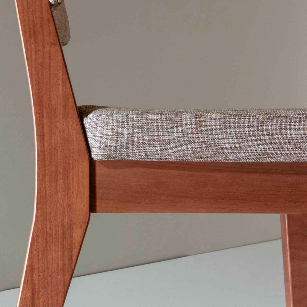 Conjunto de 2 Cadeiras de Madeira Maciça New Ella Natural com Linho Mescla Cinza - Província - Cadeiras de Jantar